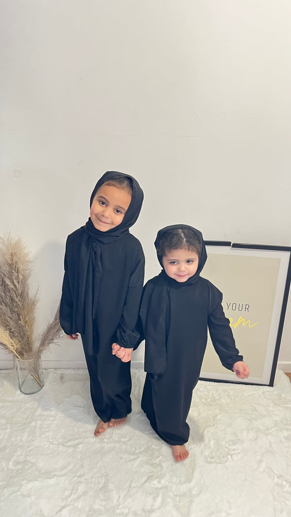 Abaya voile intégré noir enfant